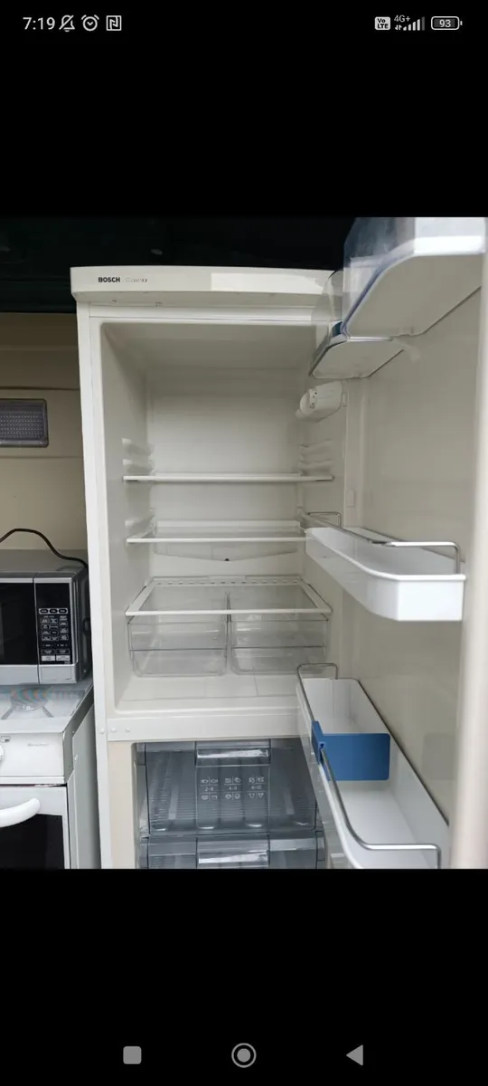 Bosch Fridge excellent condition - Image 1