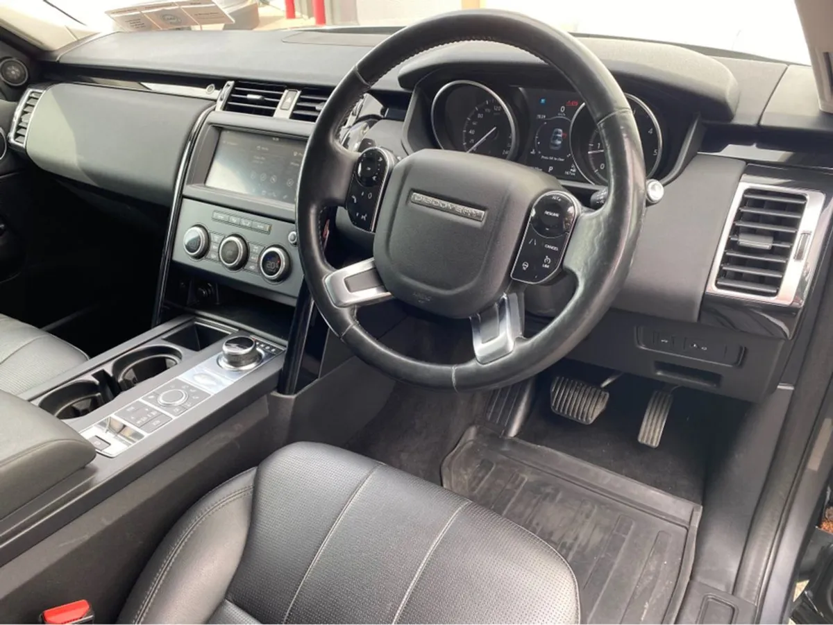 Land Rover Discovery 3.0 Sdv6 SE Commercial 5DR - Image 2