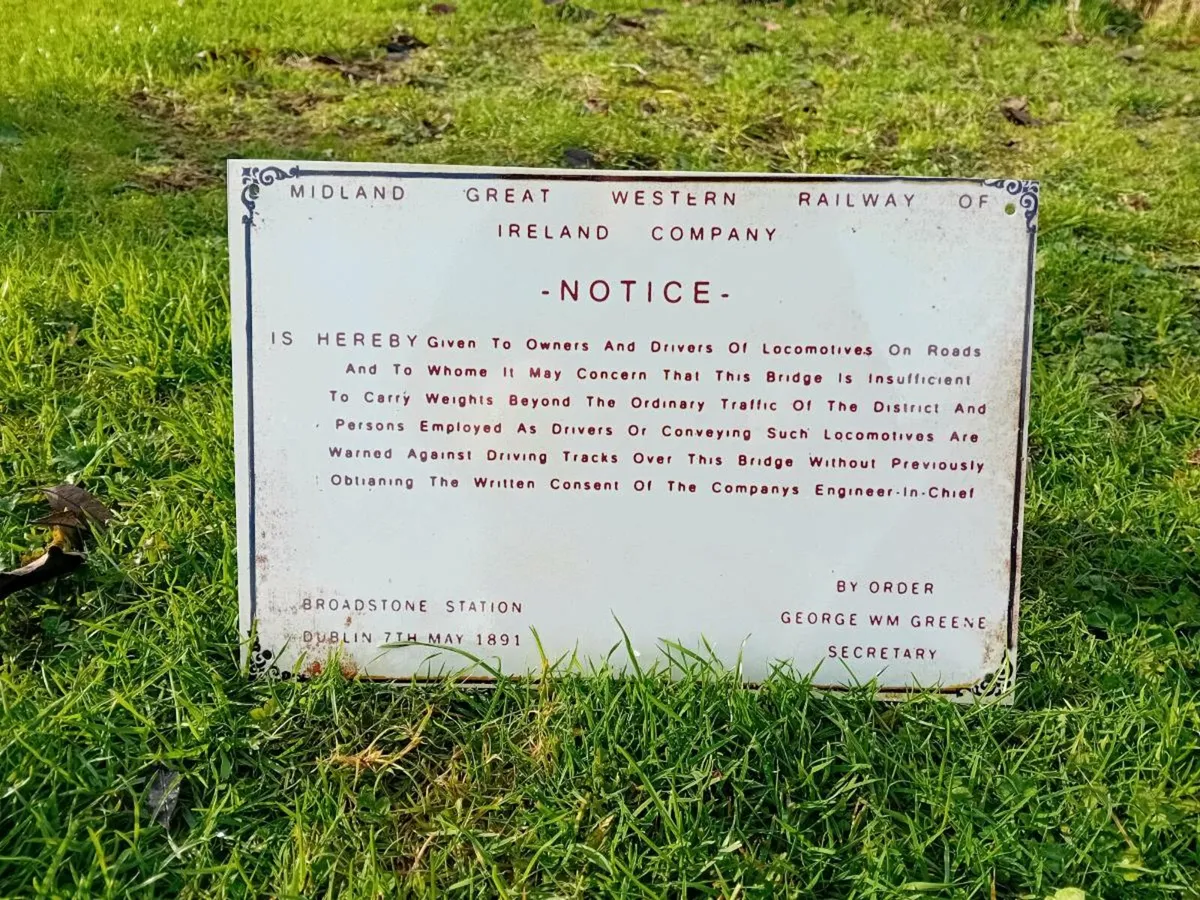 Railway Warning Notice Sign - Image 1