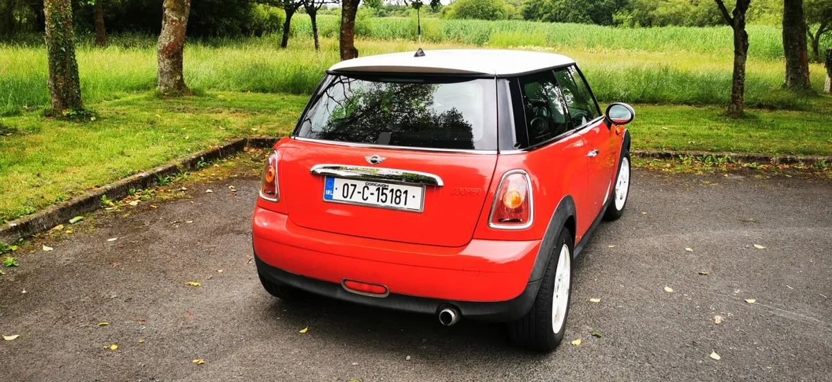 Mini One - Image 2