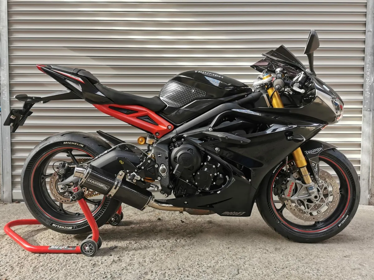 Triumph Daytona 675R Loaded With Extras - Image 2