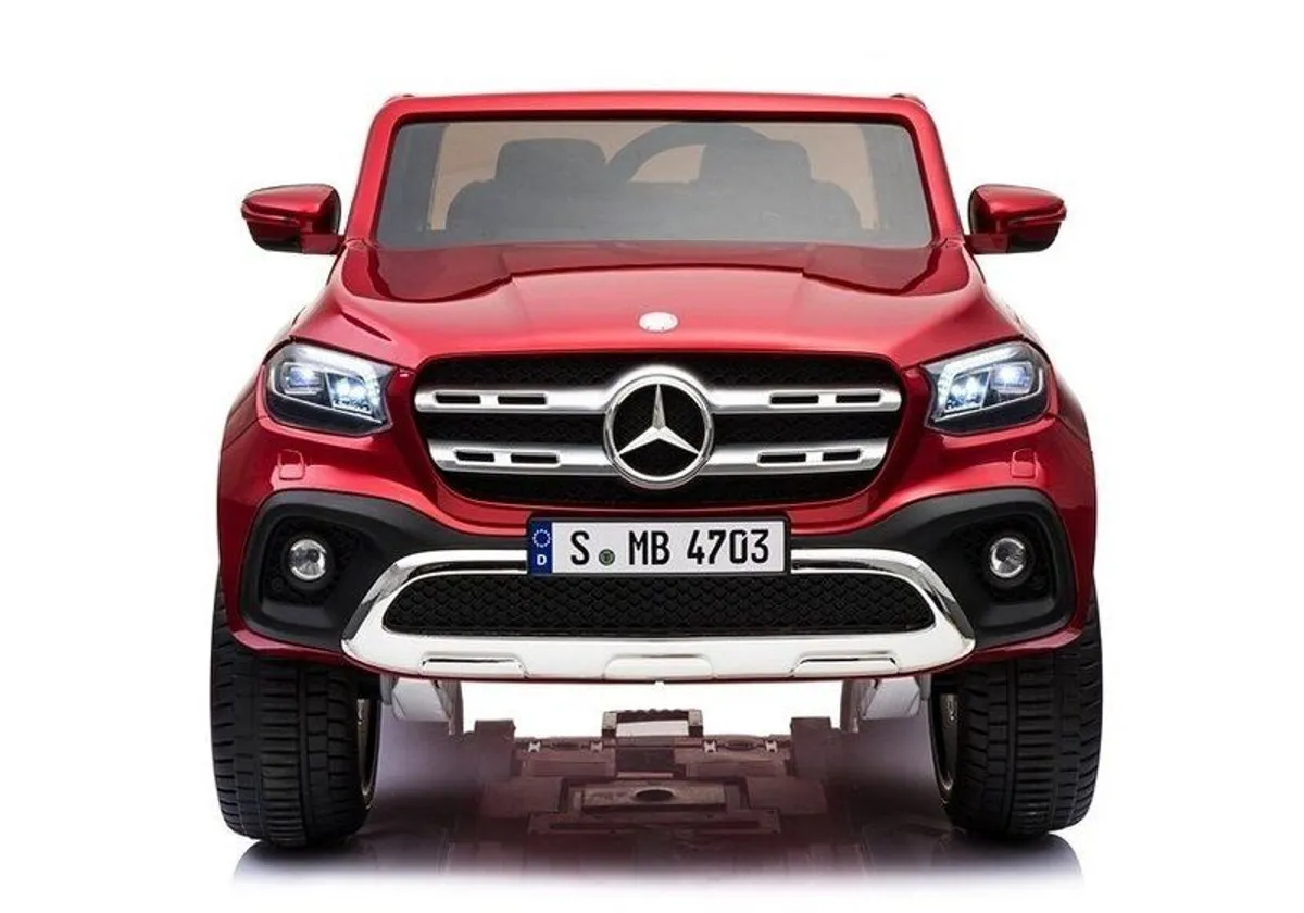 Mercedes X 4x4 licensed painted kids car - Image 2