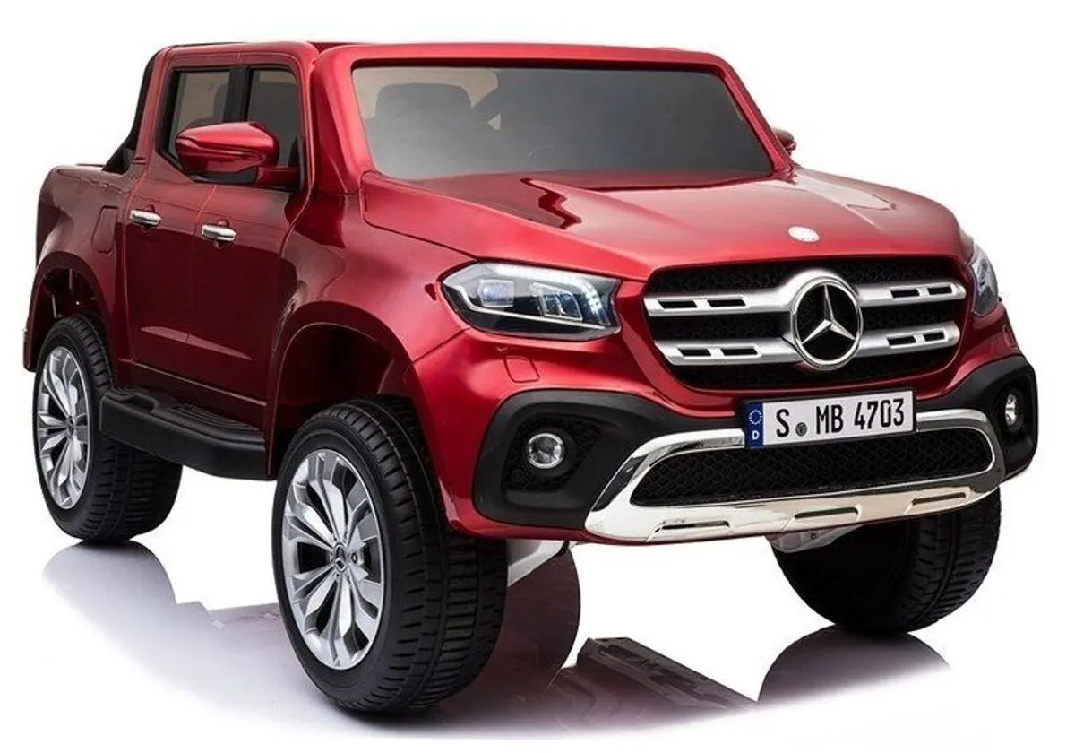 Mercedes X 4x4 licensed painted kids car - Image 3
