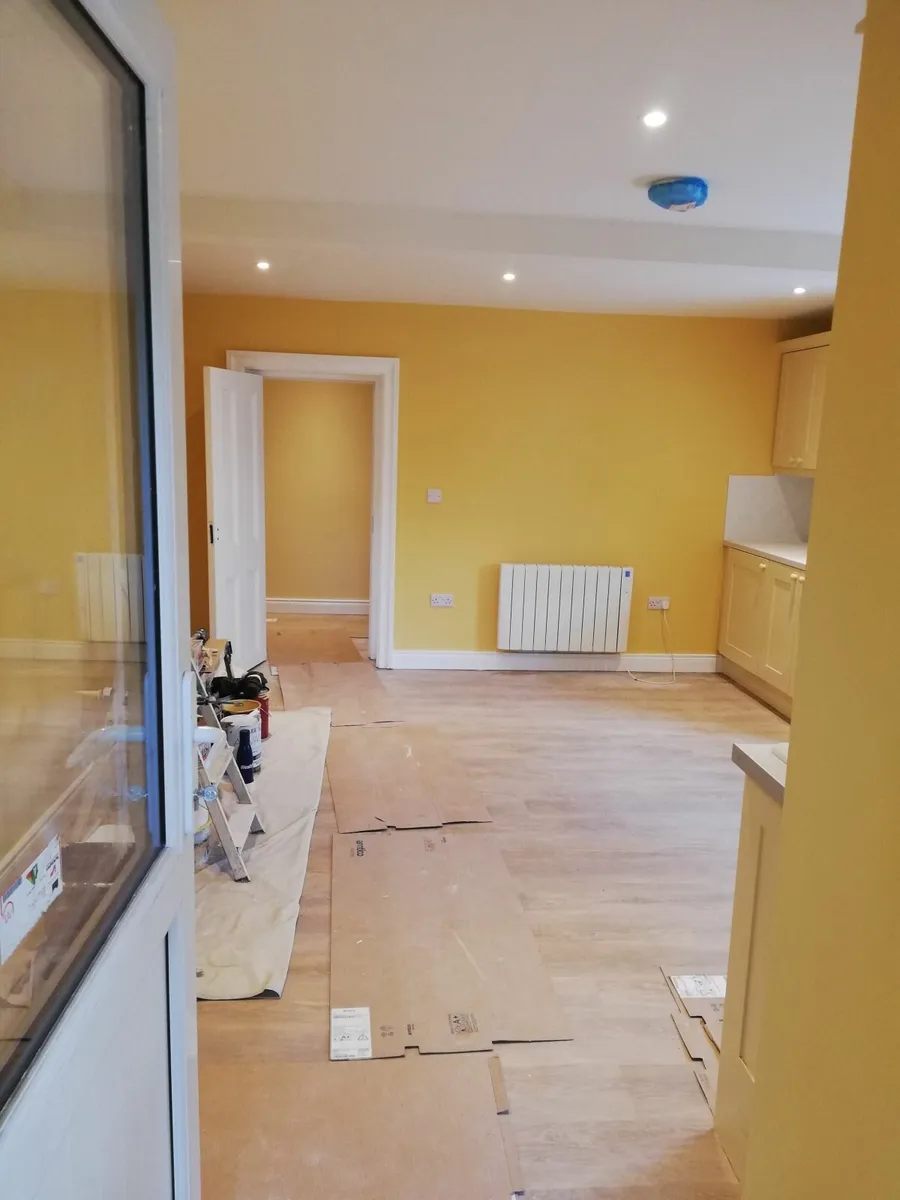 Painter available - Image 2