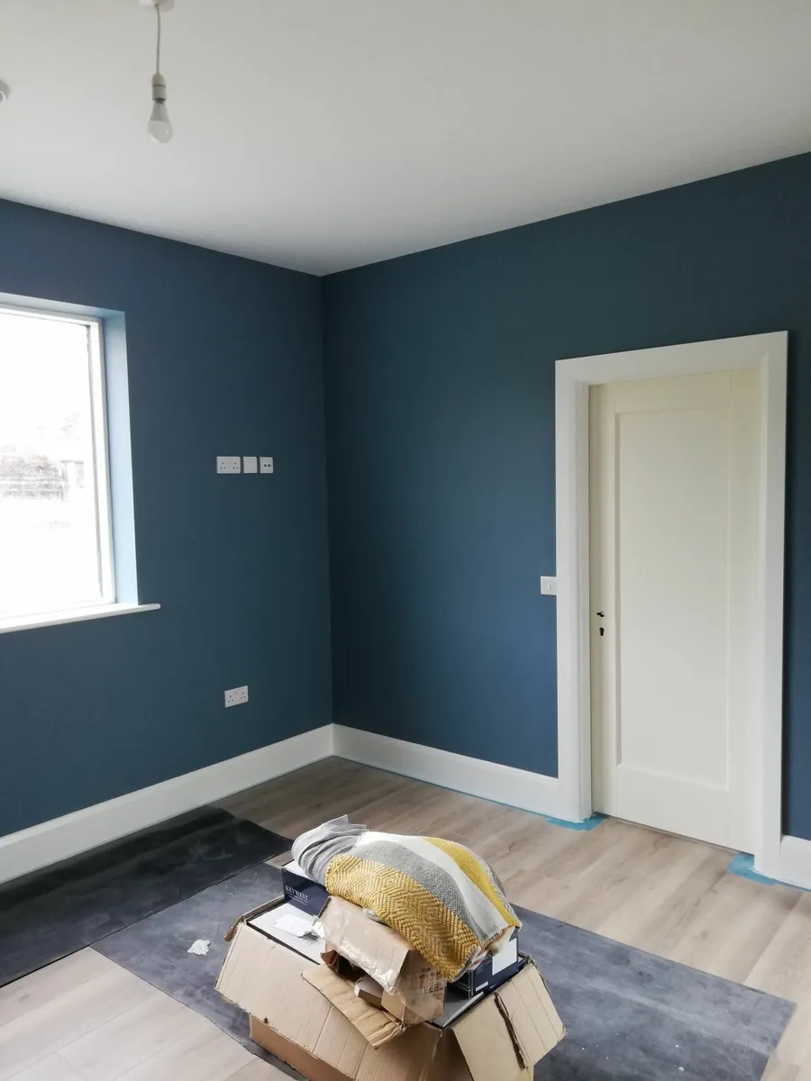 Painter available - Image 1