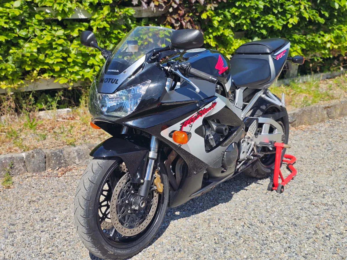 00 Honda 929RR FIREBLADE MINT TAXED 05/26 - Image 1