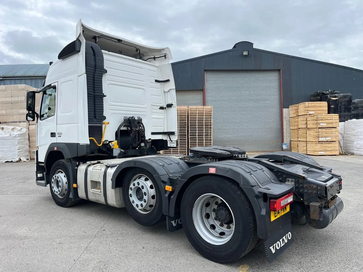 2016 Volvo FM450 6x2 Globetrotter Tractor Unit - Image 4