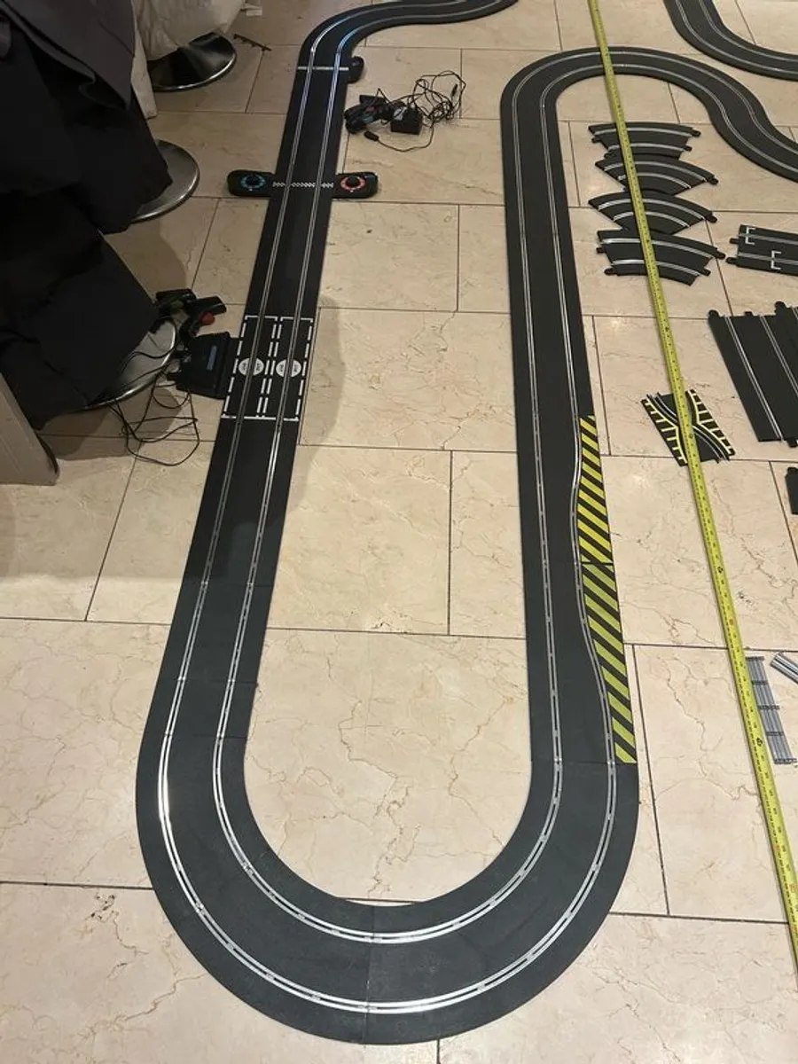 Scalextrics - Image 3