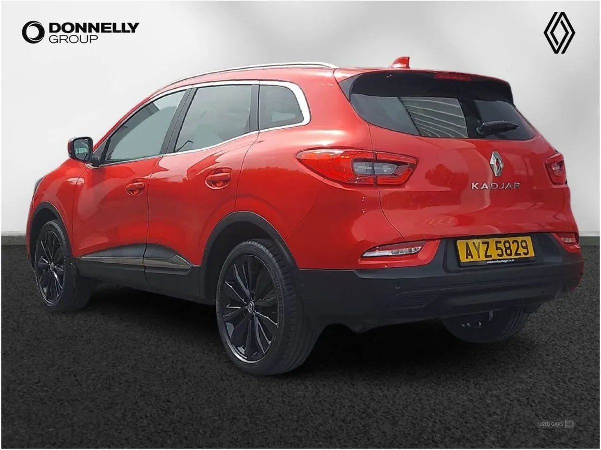 Renault KADJAR 1.3 TCE Iconic 5dr - Image 2