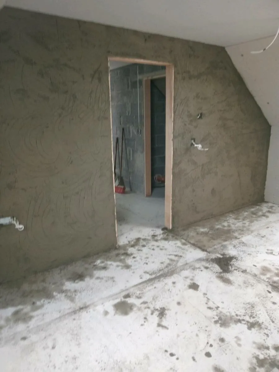 Plasterer - Image 4