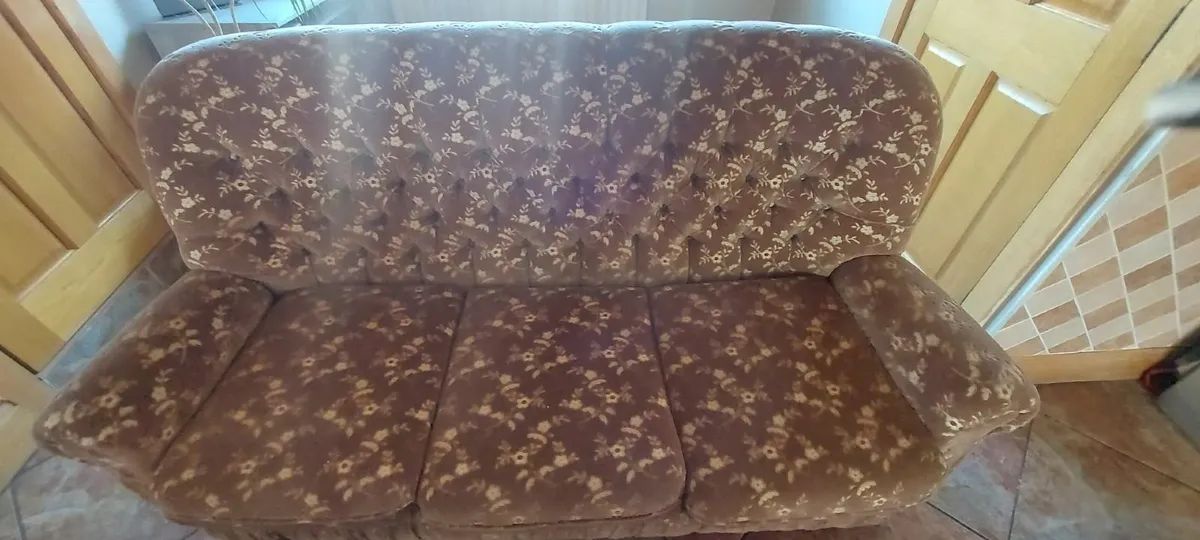 Beautiful Suite of Furniture for sale - Image 2
