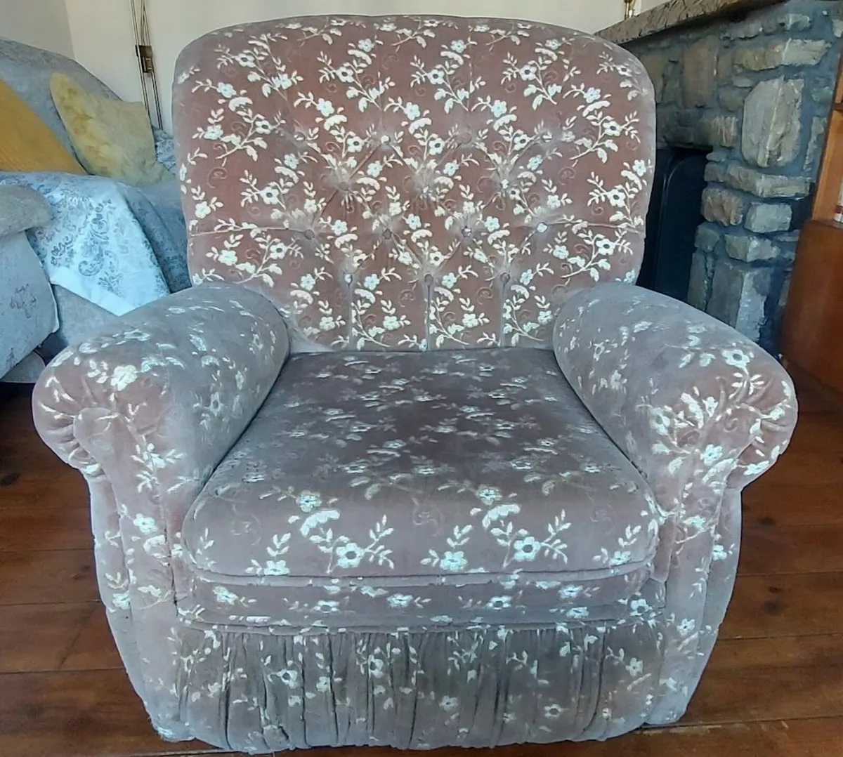 Beautiful Suite of Furniture for sale - Image 1