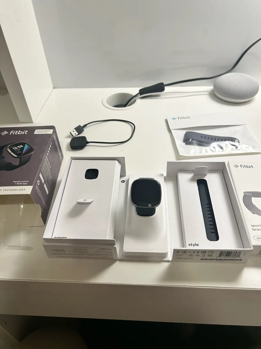 Fitbit Sense – Great Condition + Extras - Image 1