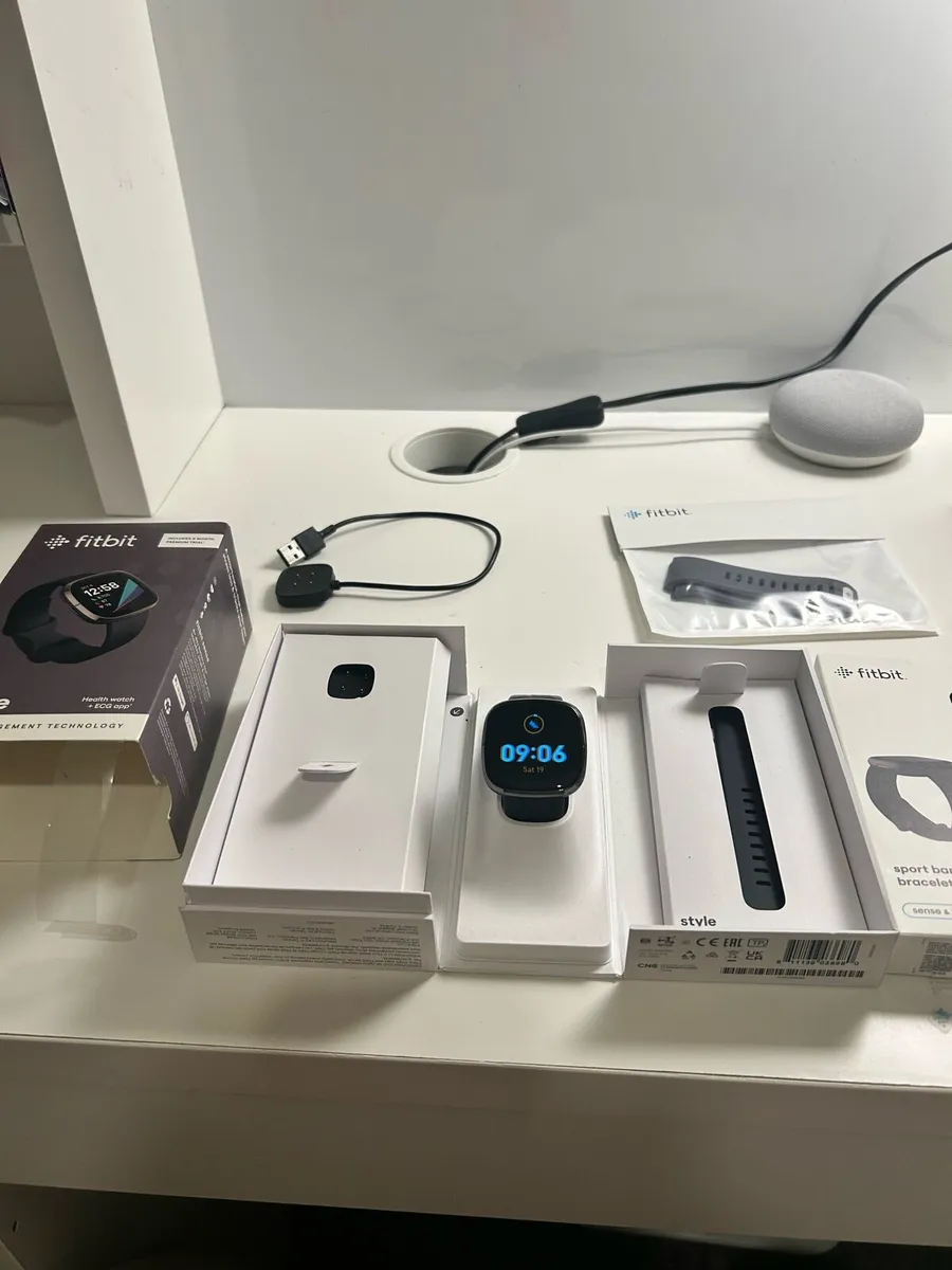 Fitbit Sense – Great Condition + Extras - Image 2