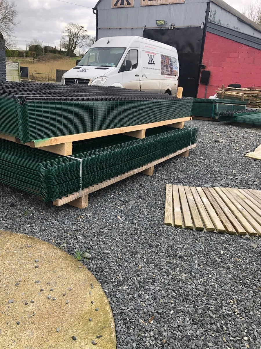 Vmesh , 3D fence. Supply and install. - Image 1