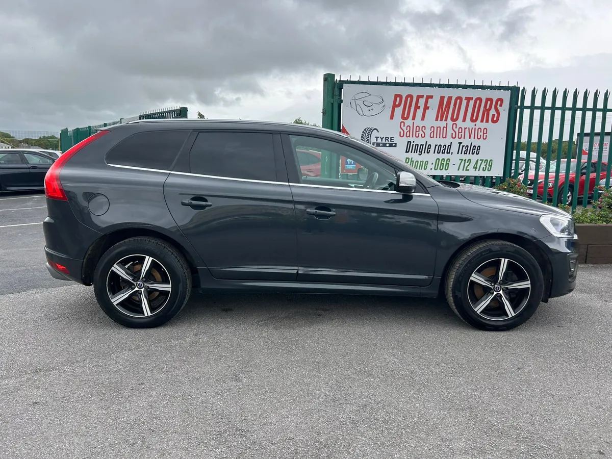 Volvo XC60 2017 - Image 2