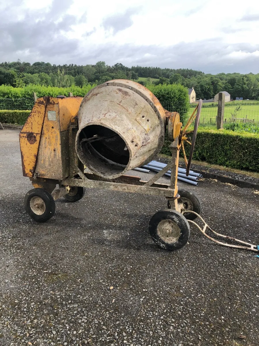 Benford Cement mixer - Image 1
