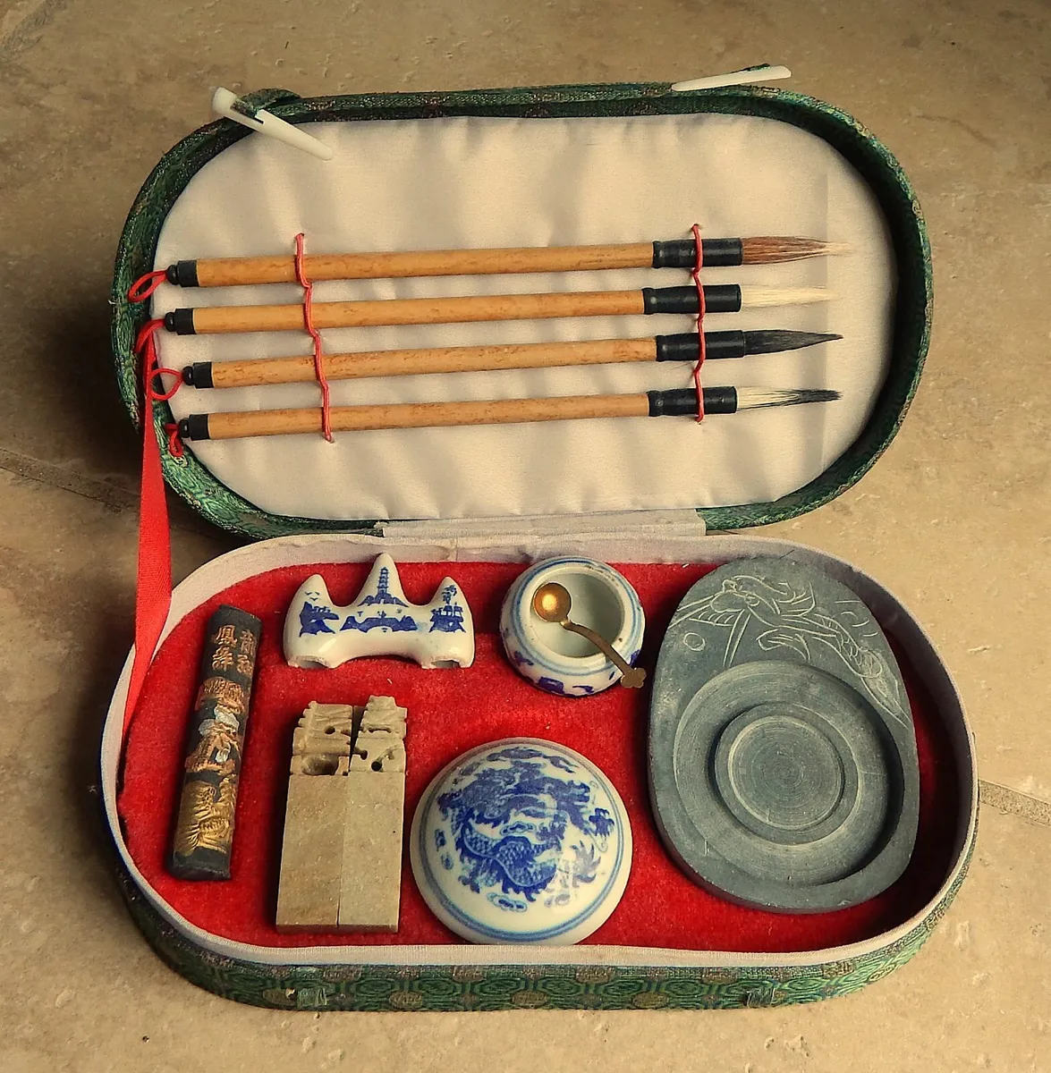 Chinese Calligraphy Set & Japanese Serving Dishes - Image 3