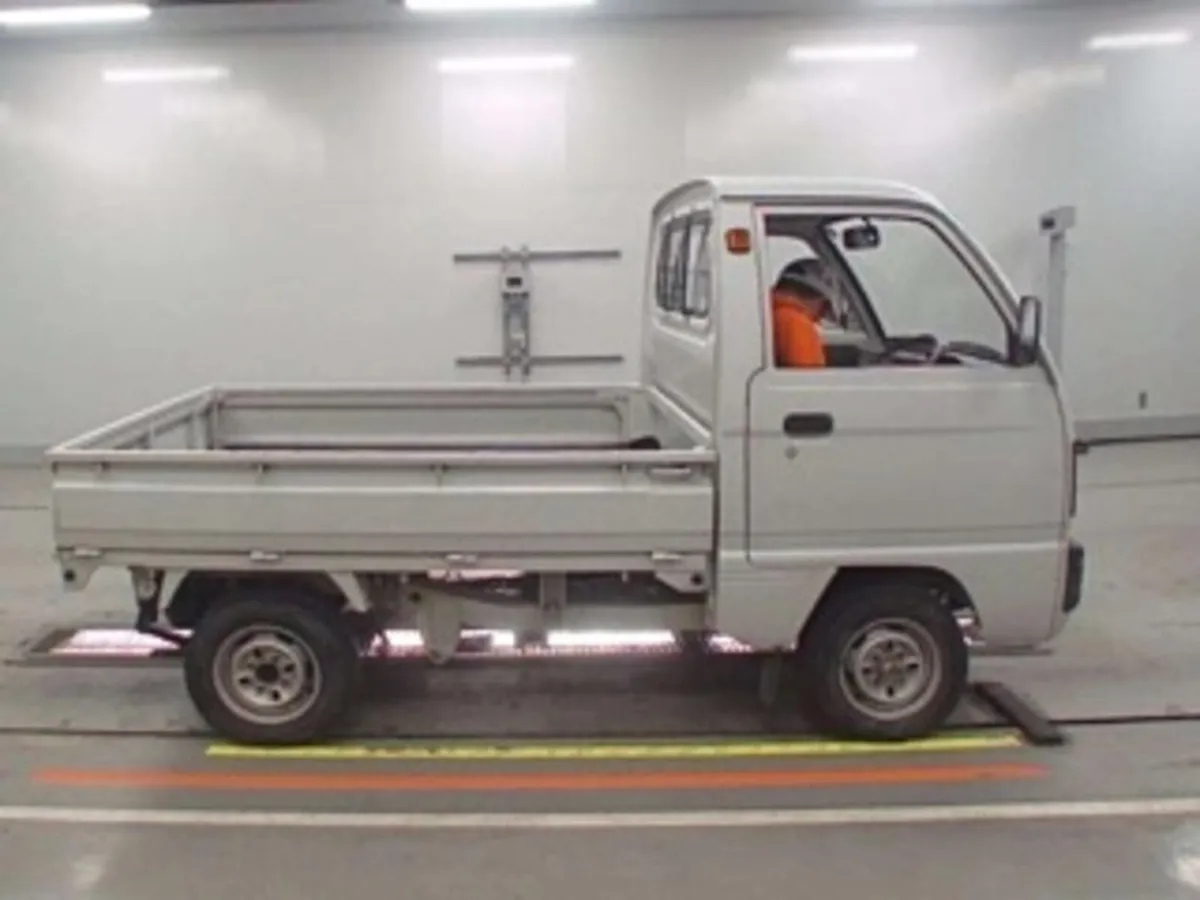 Suzuki carry 4wd - Image 3