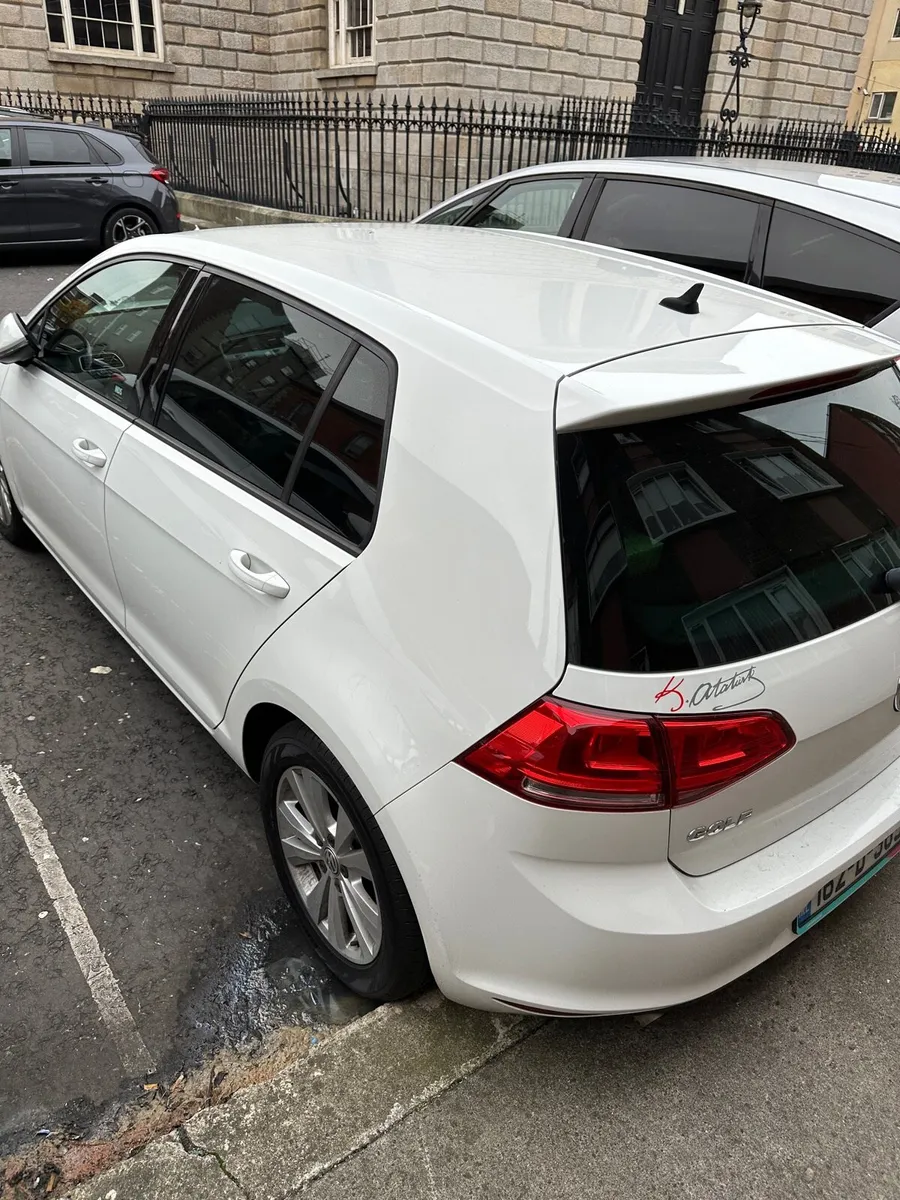 2016 Golf 1.2 White 96.000 Km Automatic - Image 2