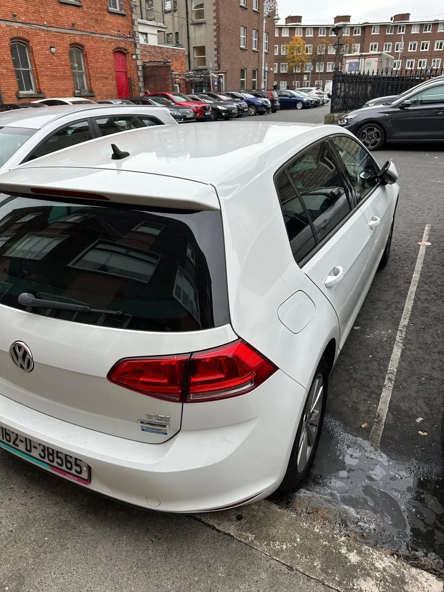 2016 Golf 1.2 White 96.000 Km Automatic - Image 4