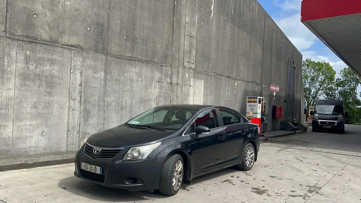 Toyota avensis - Image 1