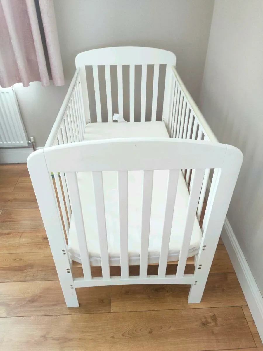 Cot - Image 2