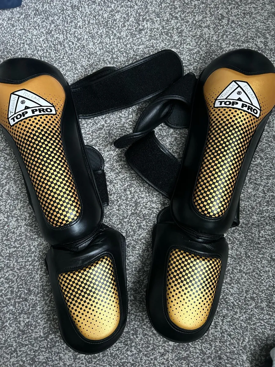Muay Thai shin guards - Image 1