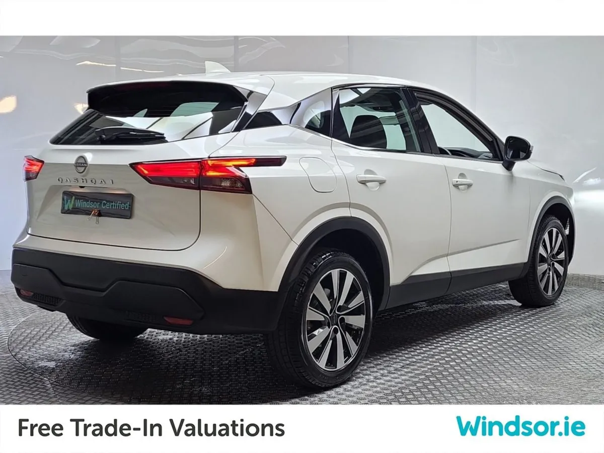 Nissan QASHQAI 1.3 PET Mild Hybrid SV CVT - Image 3