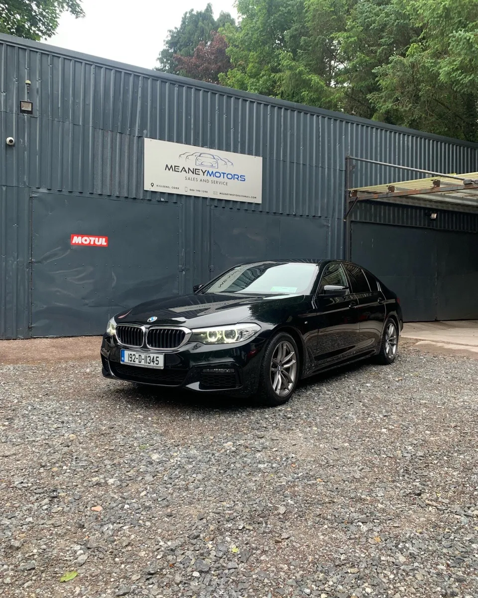 BMW - Image 2