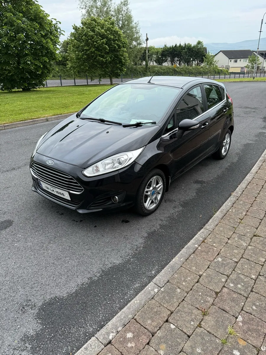 2013 Ford Fiesta - Image 4