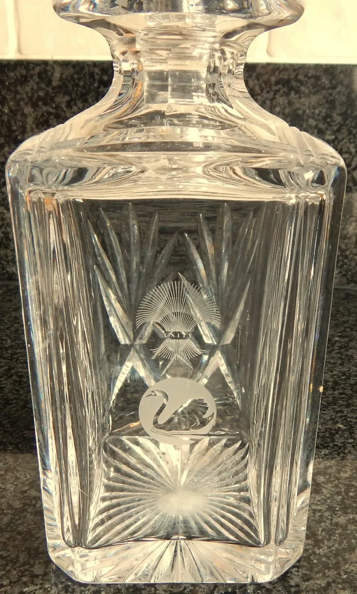 Crystal Decanter & 4 Galway Crystal 12 oz Glasses - Image 2