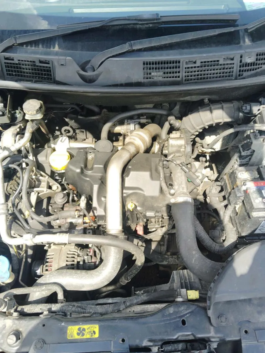 Breaking nissan qashqai 2010 1.5tdci - Image 4