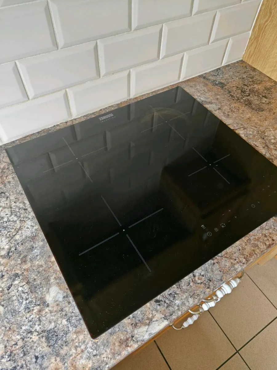 Zanussi Induction Hob - Image 2