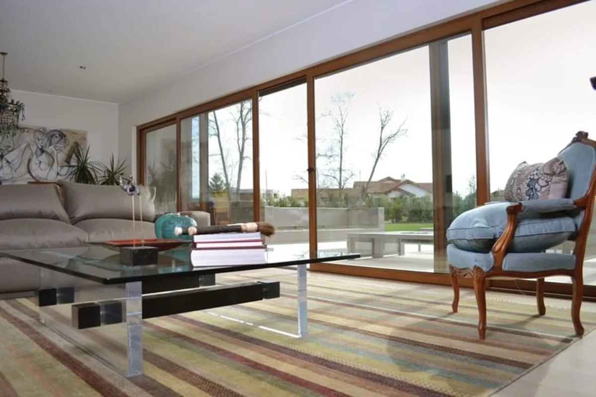 Sliding patio doors - Image 3