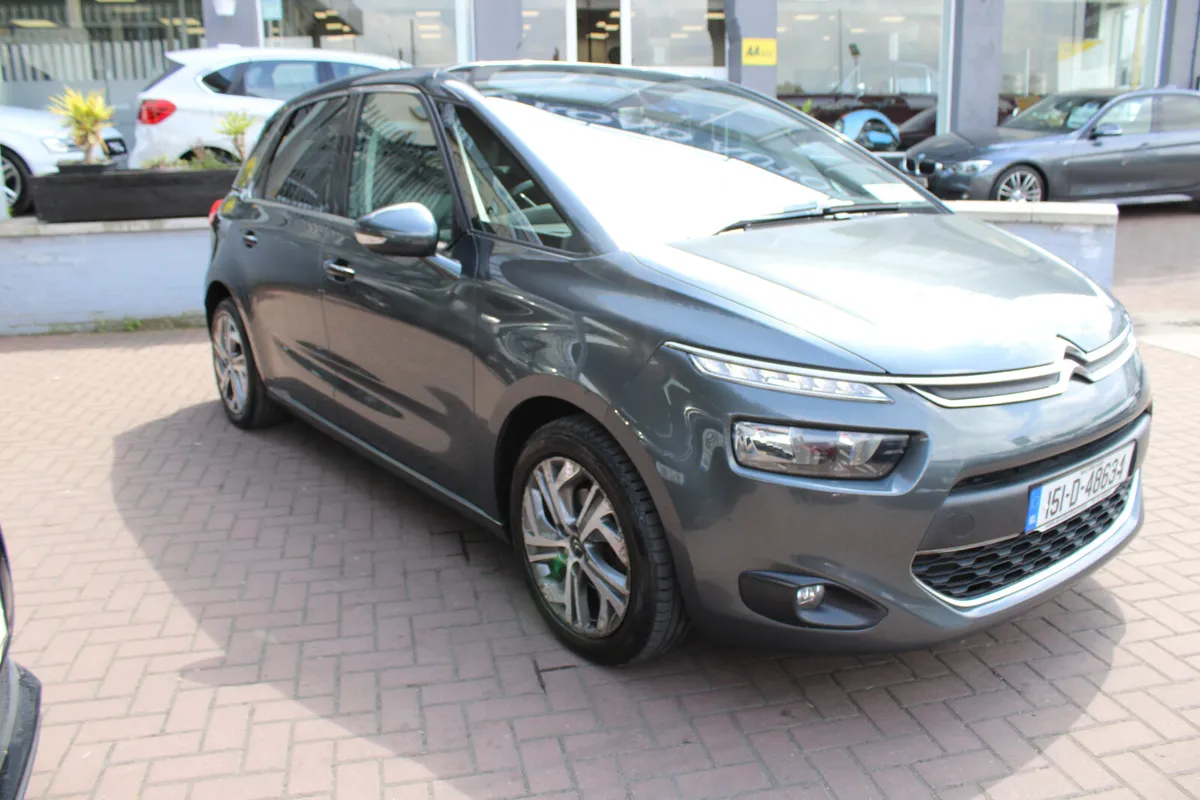 CITROEN PICASSO 120BHP EXCLUSIVE 5DR MPV AUTOMATI - Image 1