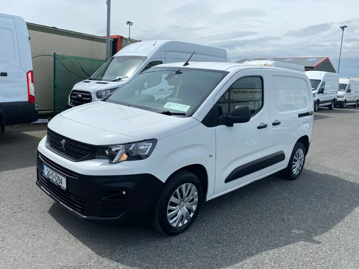 2021 Peugeot Partner Professional 1.5HDI 100BHP - Image 3