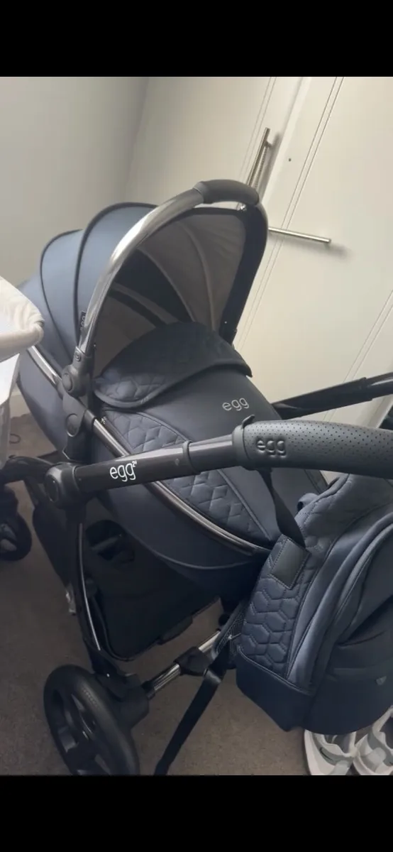 Egg2 pram - Image 1