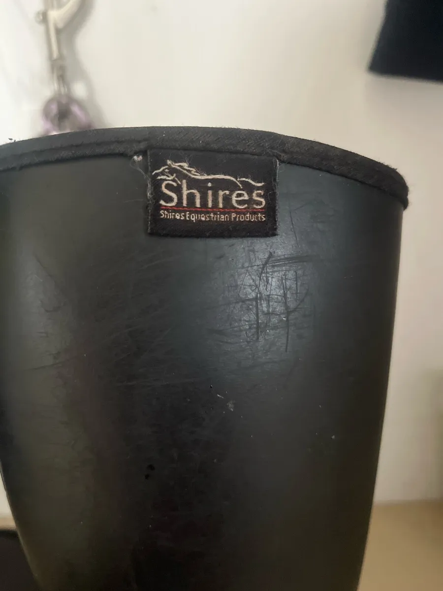 Child’s riding boots - Image 3