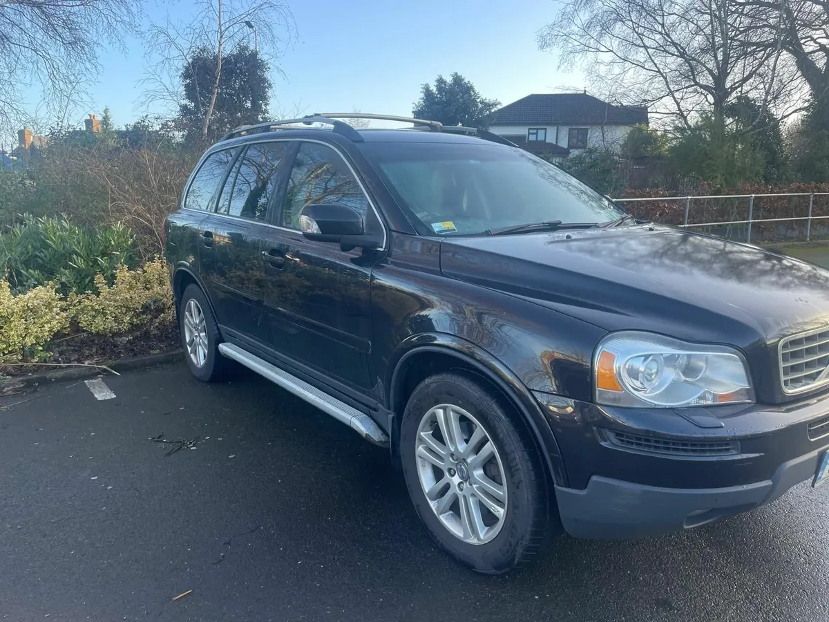 Volvo XC90 2008 - Image 1