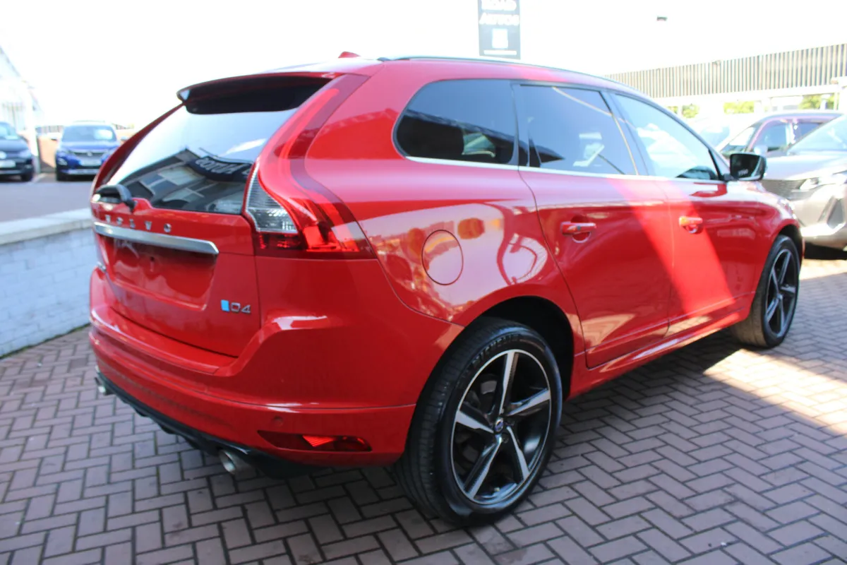 VOLVO XC60 D4 R-DESIGN PLUS  5DR ESTATE AUTOMATIC - Image 4