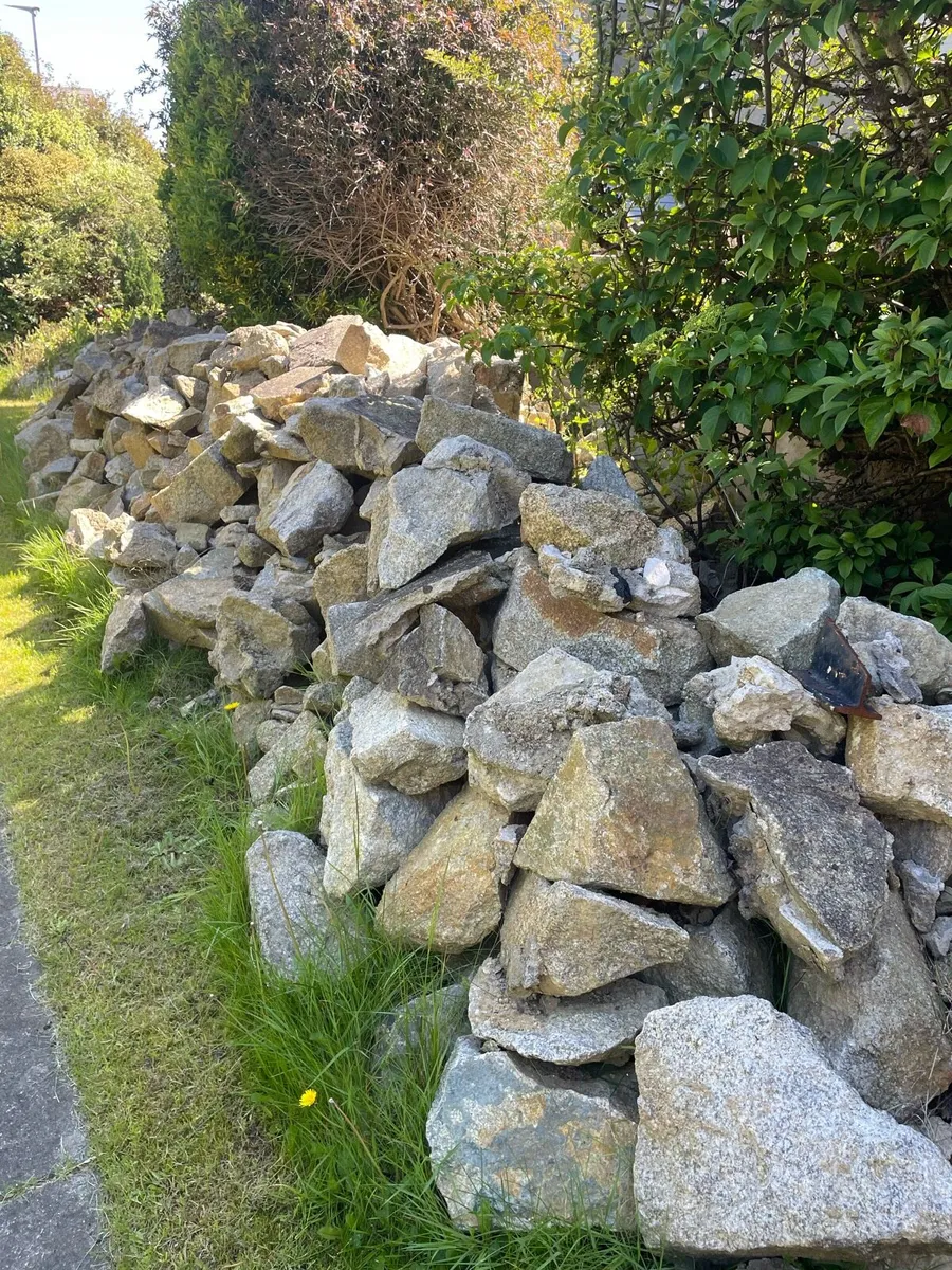 Granite stones - Image 1