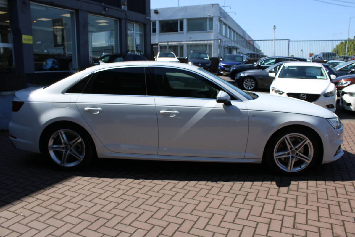 AUDI A4 2.0 TFSI S-LINE SALOON AUTOMATIC - Image 3