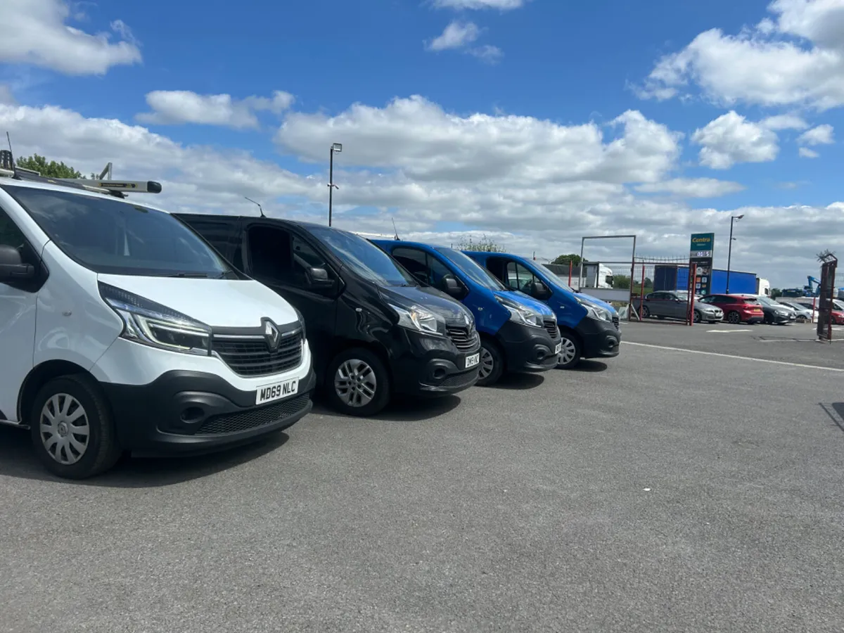 Renault Trafic Vans For Sale – 2019 to 2023 Models - Image 1