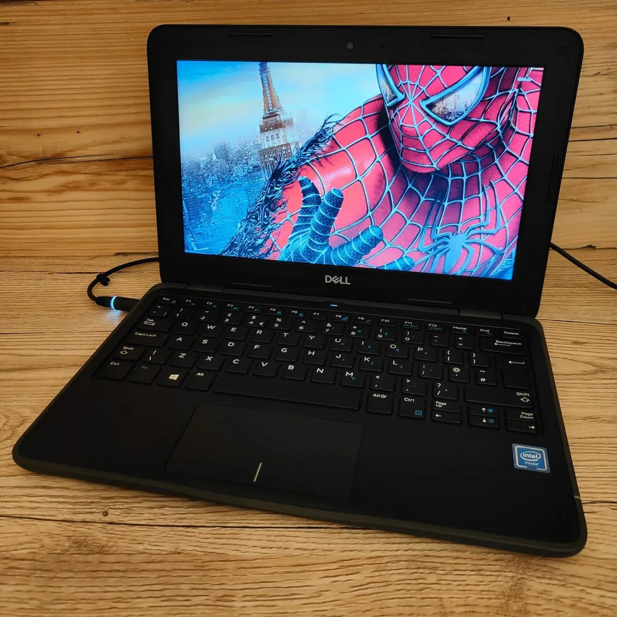 Dell Latitude 3190 / Intel N4120/ DDR4/ SSD 256Gb/ - Image 1