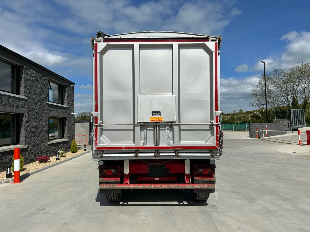 Wilcox Plankside Tipper - Image 4