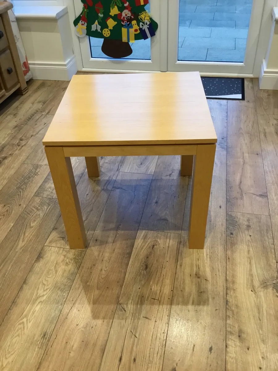 End table - Image 1
