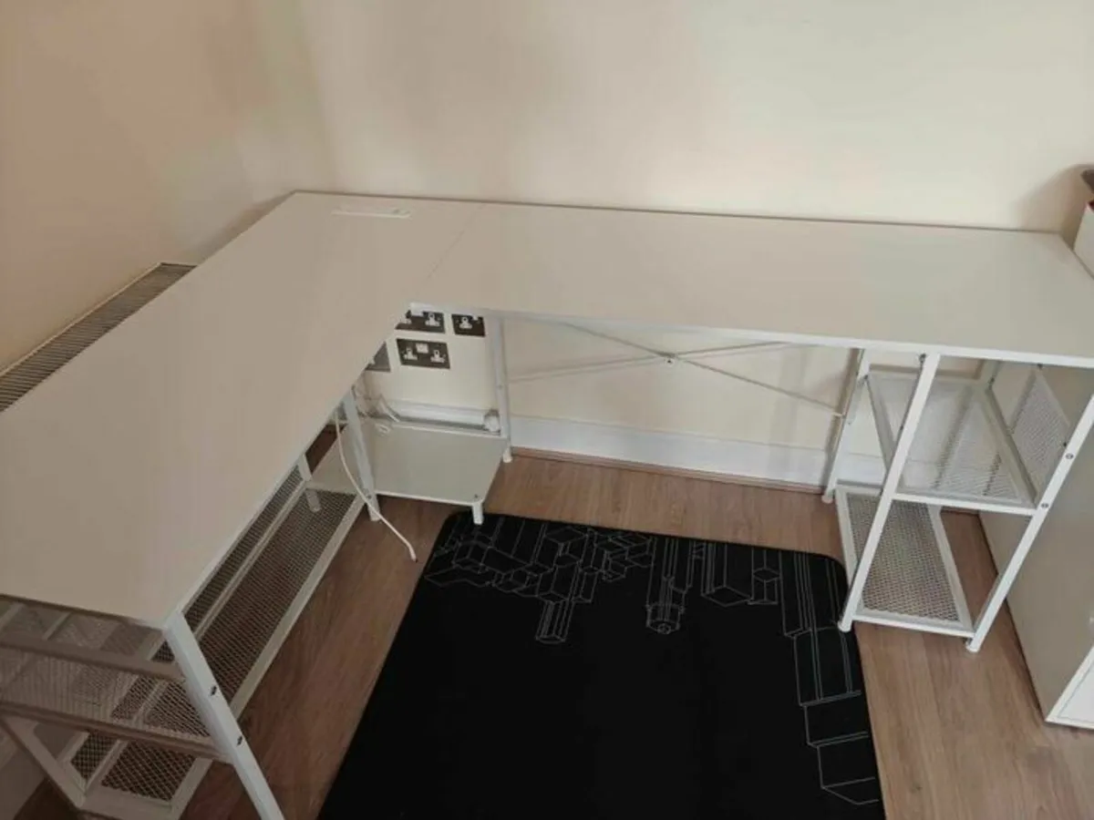 L Shaped Office Desk 168D x 120W x 75.7H - Image 3