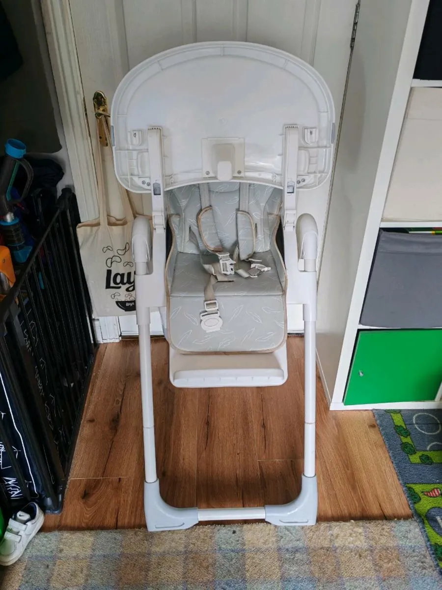Kids high chair - Image 2