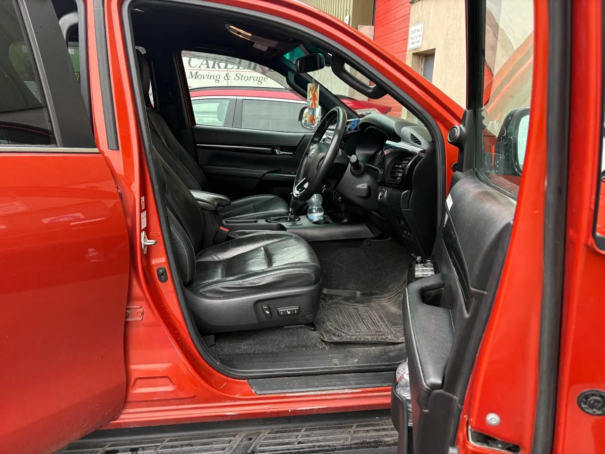 Toyota Hilux 2019 - Image 4